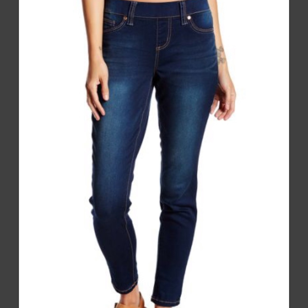 NWT Seven7 Jeans Pull-On Leggings - Size 8